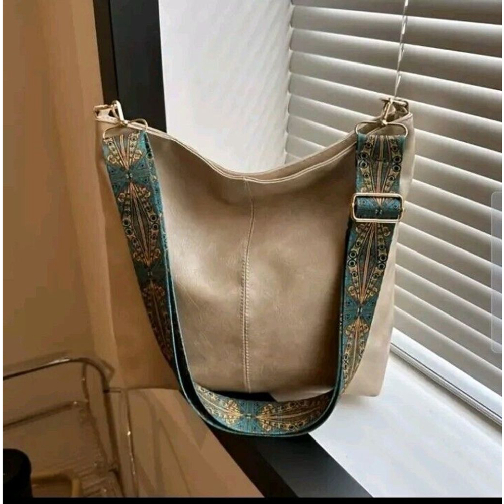 Beige Vegan Leather Hobo Bag Detachable Adjustable Shoulder Strap Handbag New